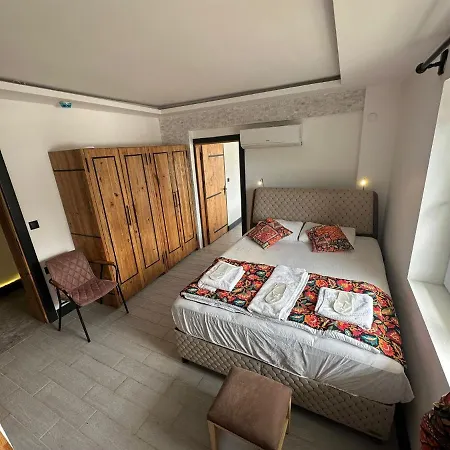 White Country Boutique Hotell